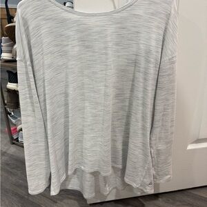 Lululemon Back into it long sleeve